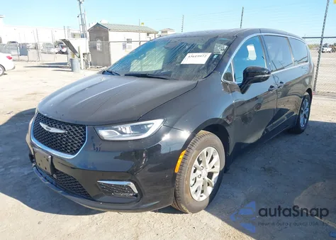 2026 Chrysler Pacifica Limited from USA, damaged, VIN 2C4RC1GG9TR175851